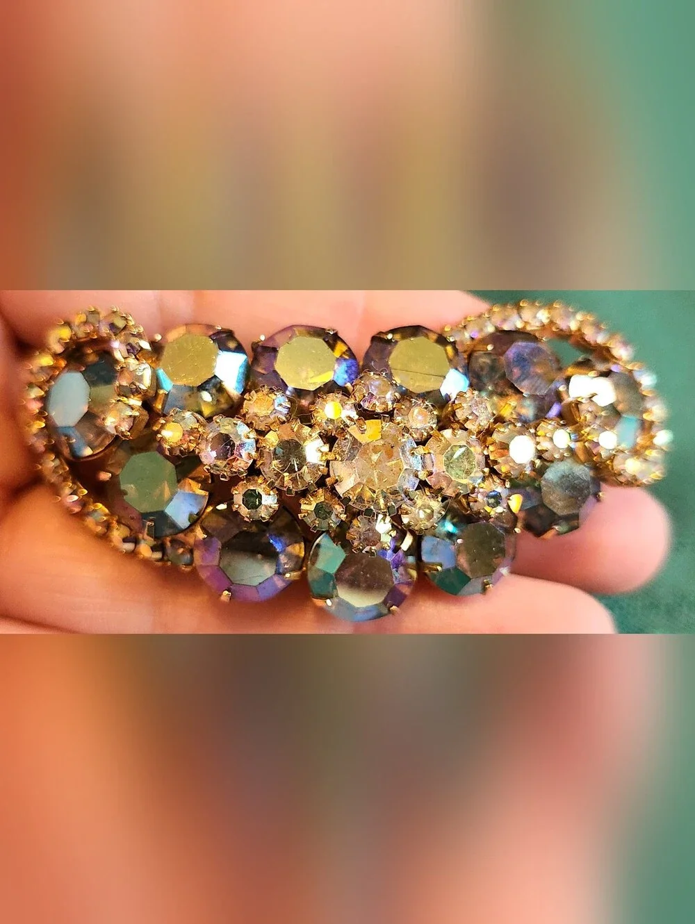 Vintage Aurora Borealis Prong-set Rhinestone Brooch
